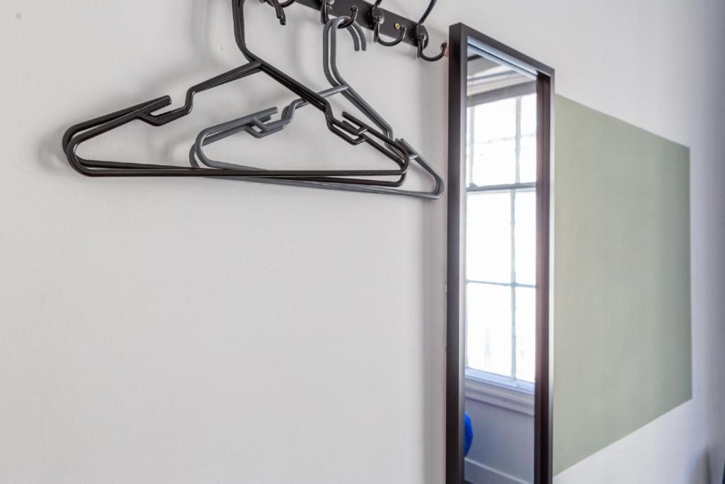 Newcastle'S Most Central Apartment - Sleeps 10 Exterior foto
