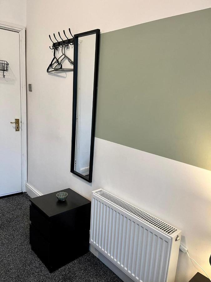 Newcastle'S Most Central Apartment - Sleeps 10 Exterior foto